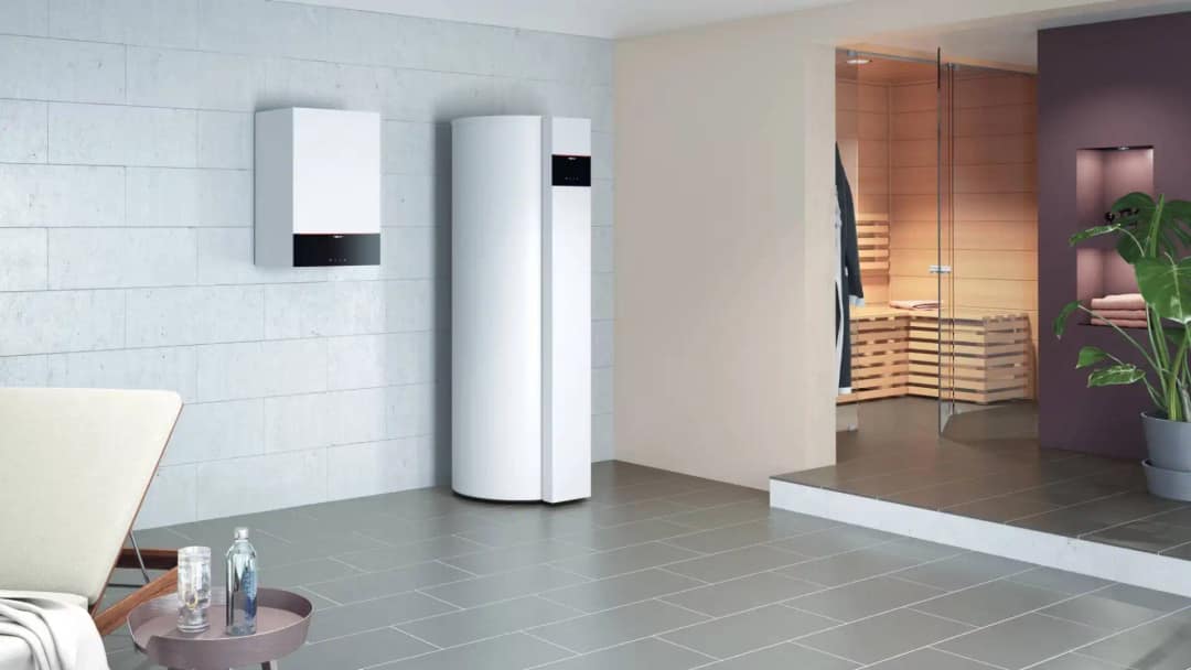 Chauffe-eau thermodynamique Viessmann Vitocal 262-A installé dans une buanderie