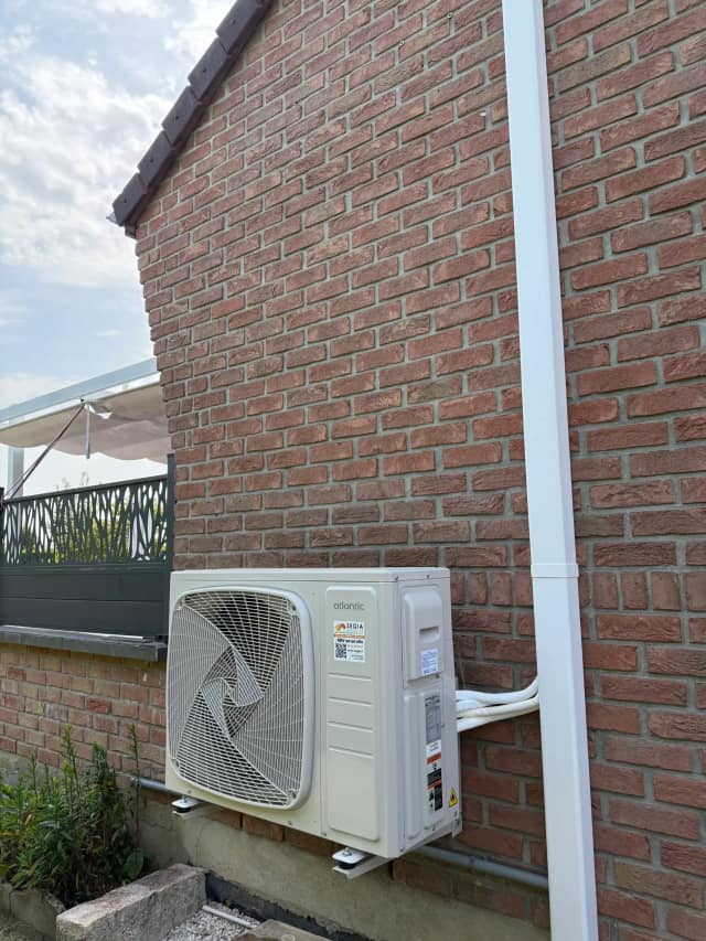 Pompe à chaleur posée par nos techniciens