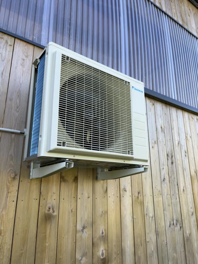 Pompe à chaleur posée par nos techniciens